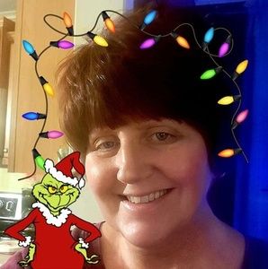 Meet your Posher, Mae